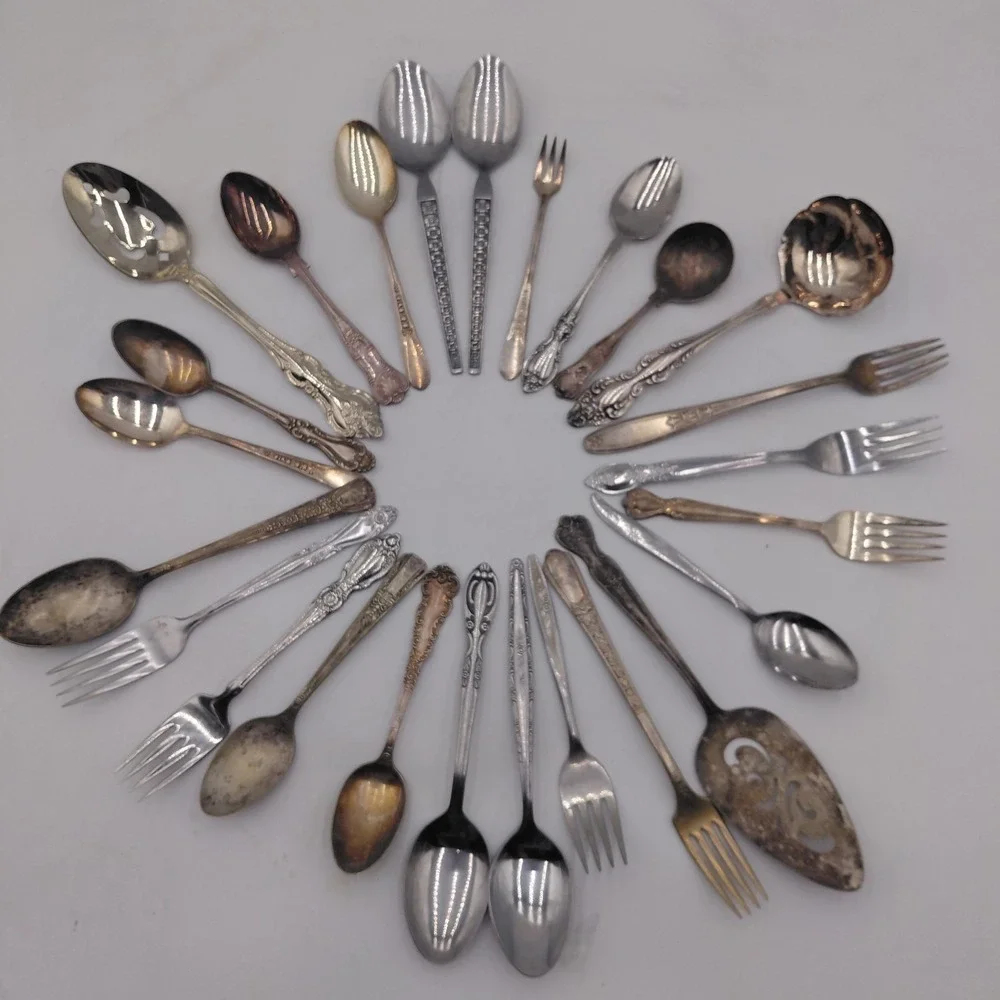 Vtg Flatware Mixed Lot 25 Ornate Fancy Patterns Silverware Jewelry Art Geometric